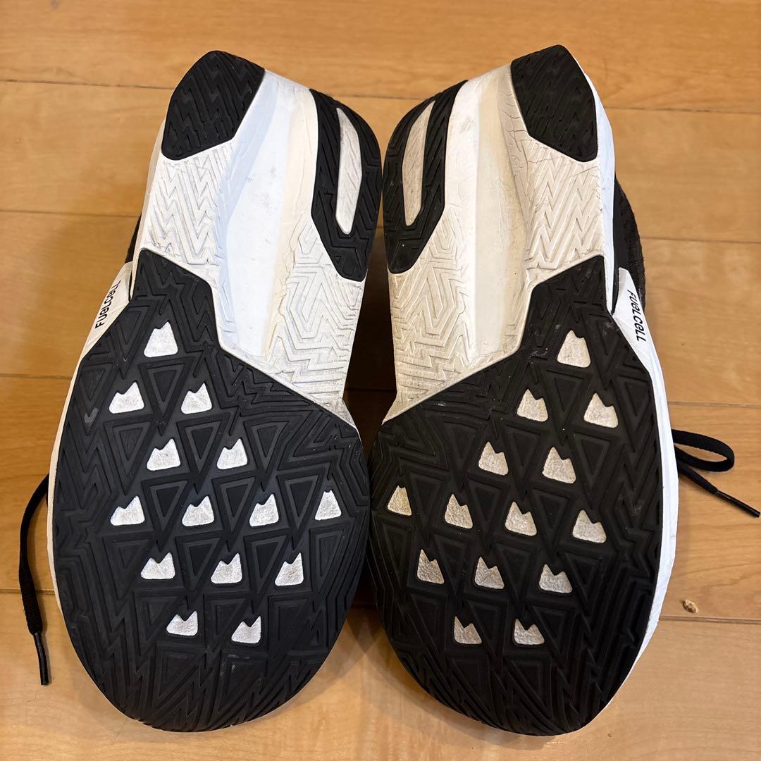 【高性能セット】ニューバランス FuelCell Rebel v5 25.5cm