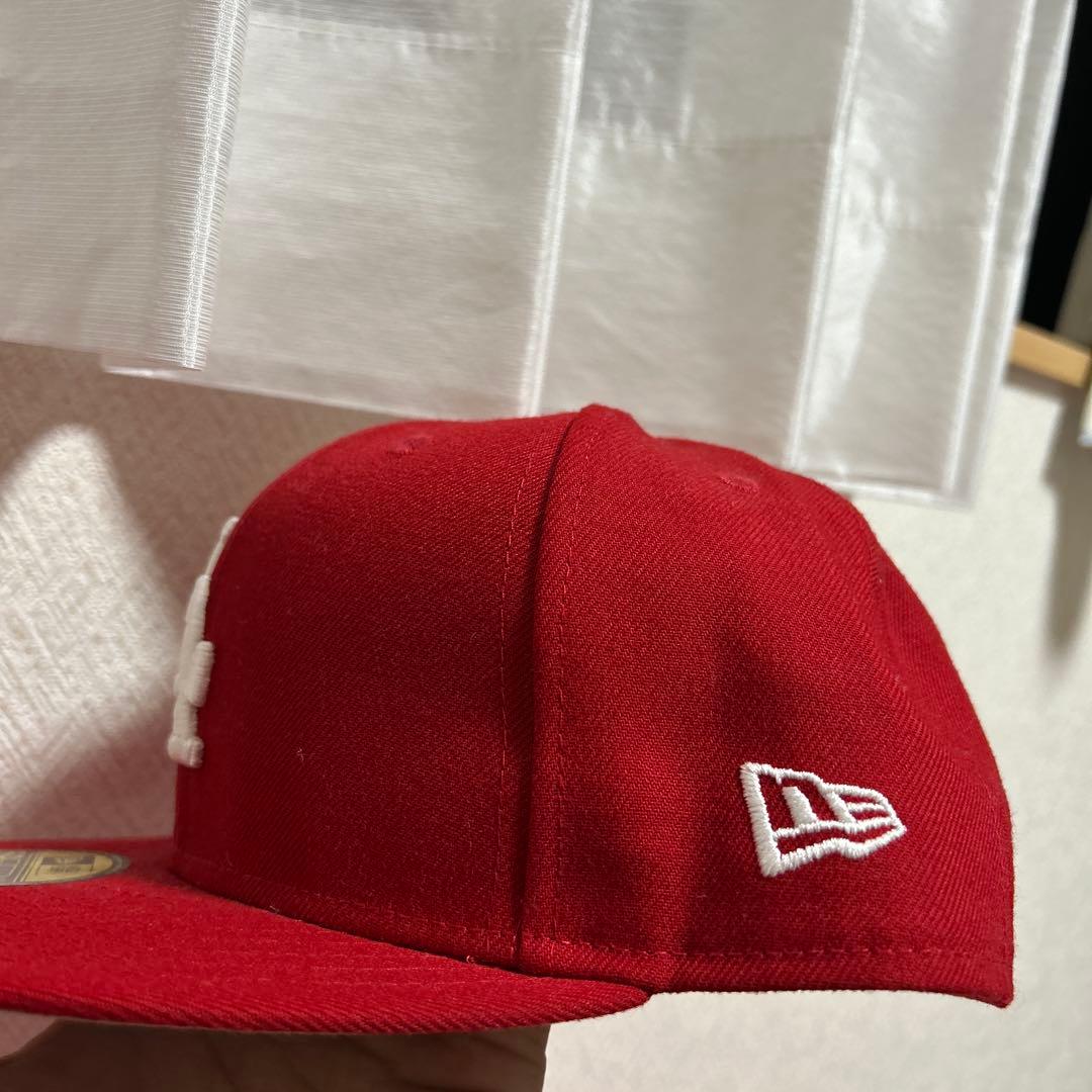 New Era LAキャップ 赤
