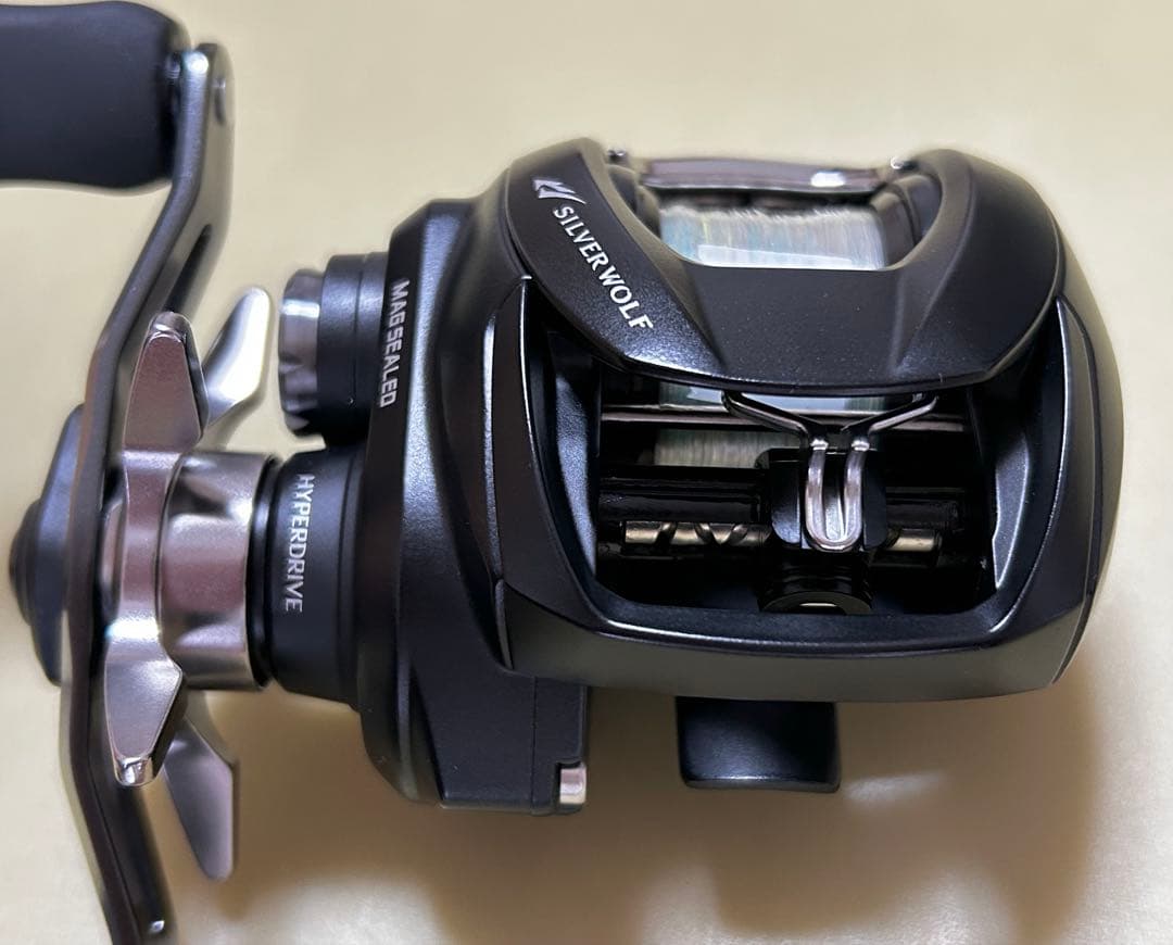 美品⭐︎ダイワ 22シルバーウルフ SV TW 1000XH PE SPECIAL