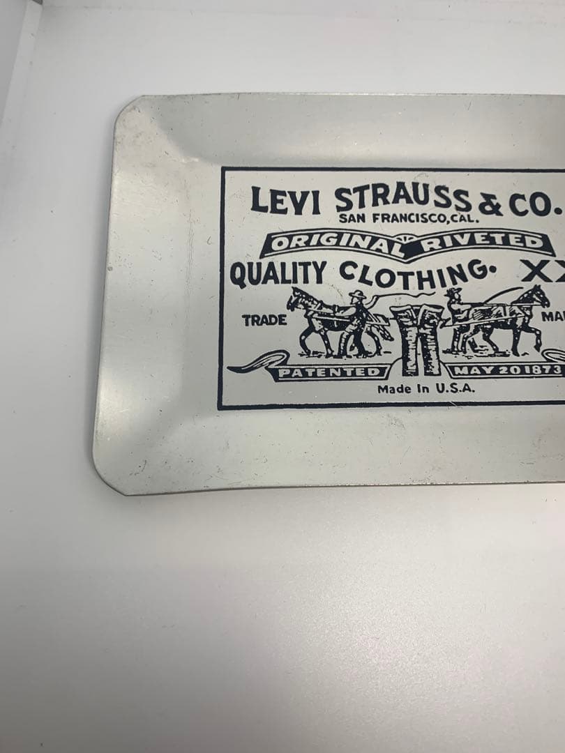 #117 1970年代〜リーバイス　アルミ　キャッシュトレイ ヴィンテージ