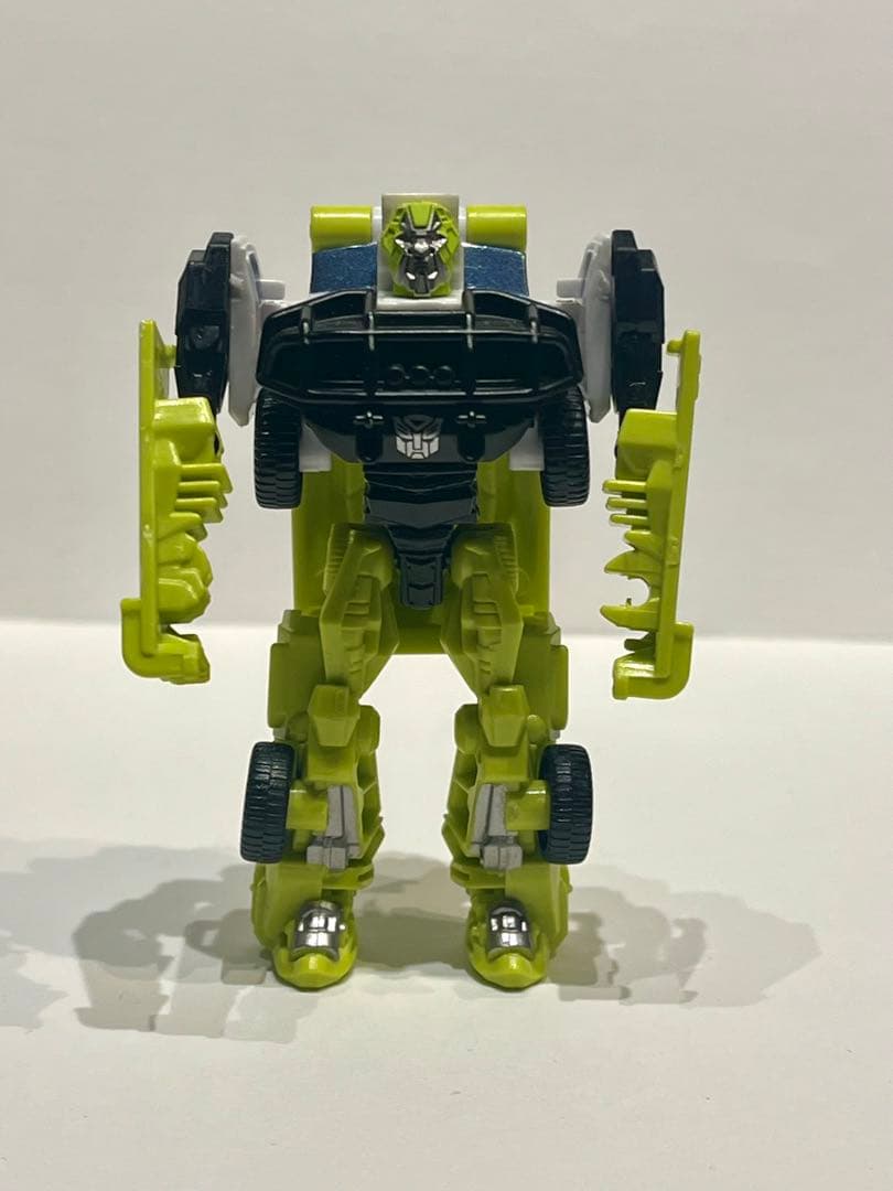 ダークサイドムーン アイアンハイド バンブルビー ラチェット センチネルプライム