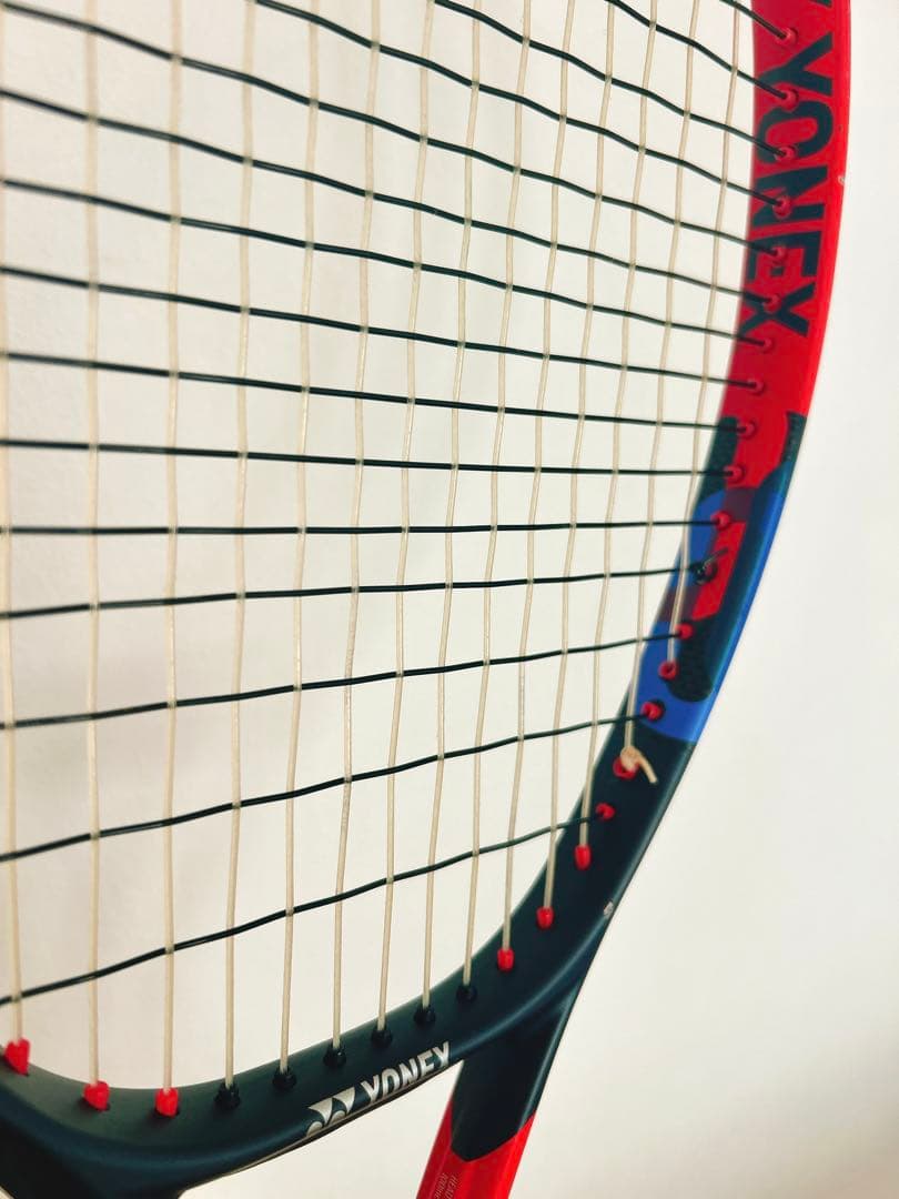 ラケット【匿名 大人気 定番 スピン ヨネックス テニス】VCORE 100