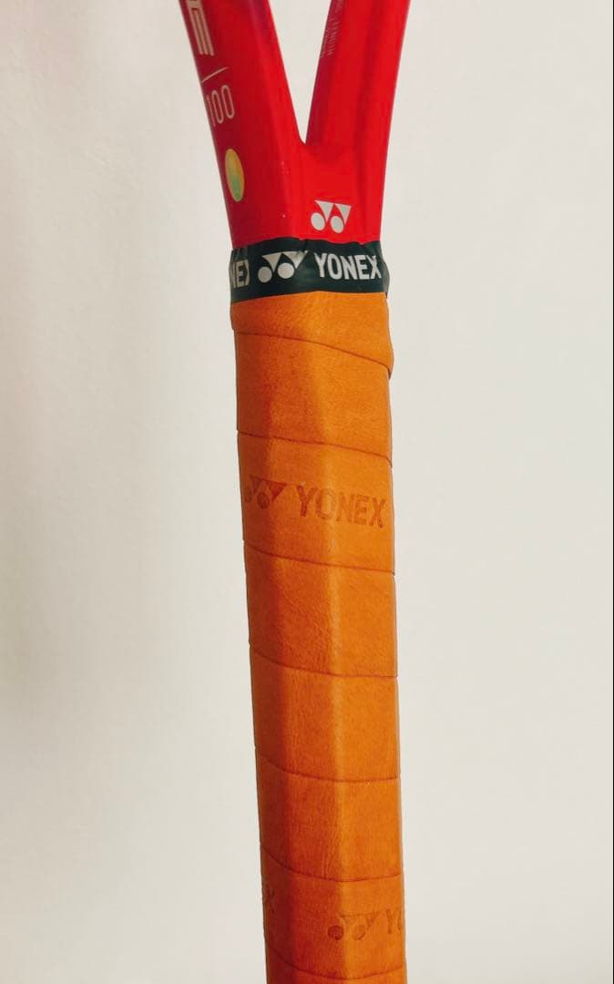 ラケット【匿名 大人気 定番 スピン ヨネックス テニス】VCORE 100