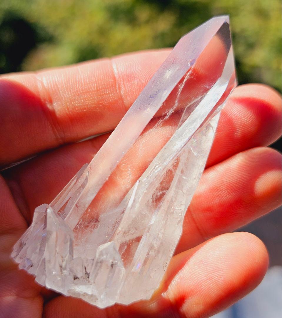 虹入り‼️高い波動‼️ヒマラヤのレムリアン ネパール マカルー産 水晶