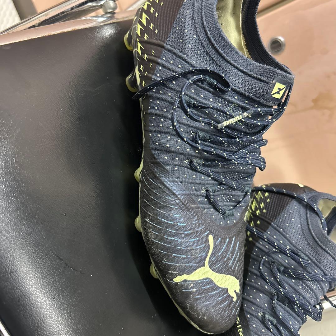 プーマフューチャー27.5センチ