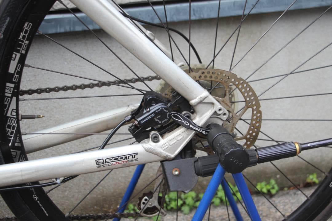 引き取り限定♪人気のSCOTT♪SUB♪CLASSIC♪前後油圧ディスクブレーキ
