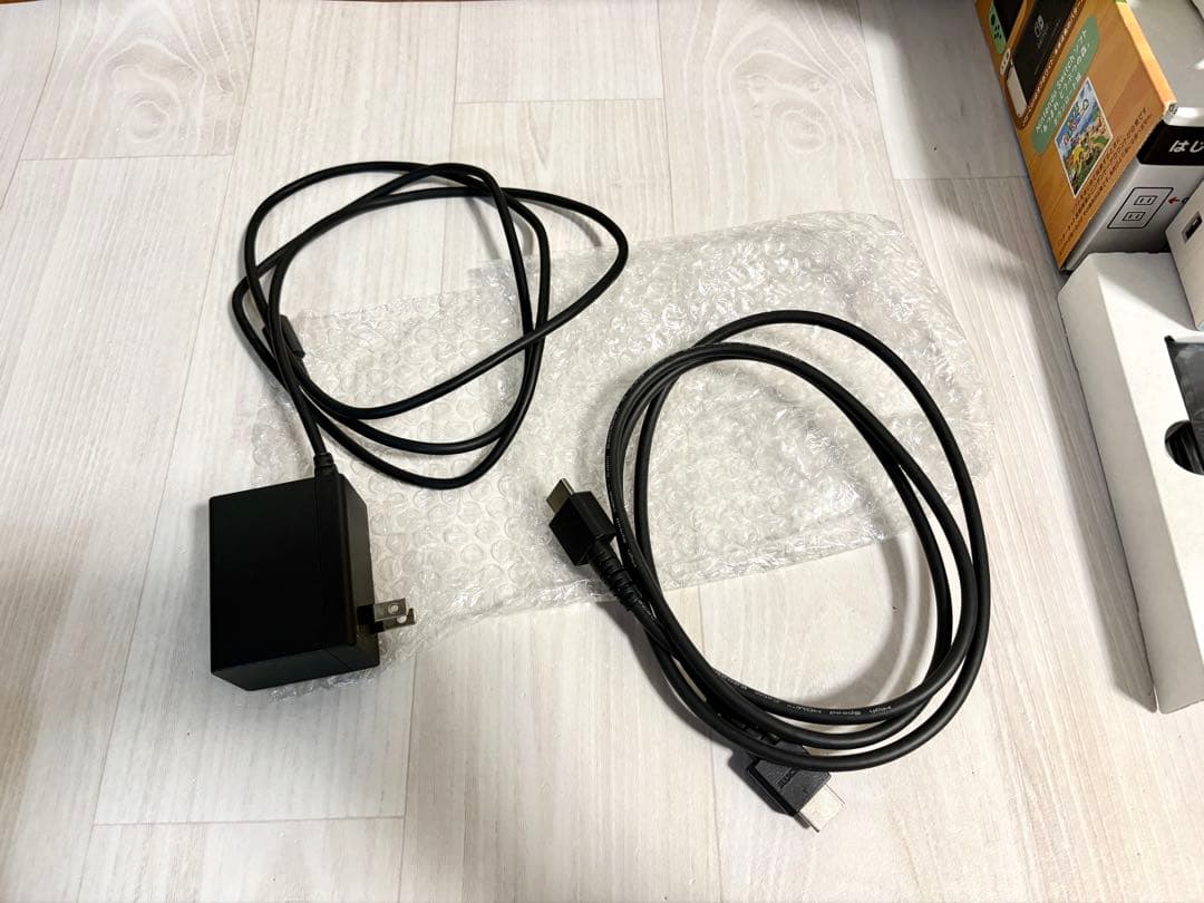 Nintendo Switch 本体　あつまれどうぶつの森デザイン　あつ森