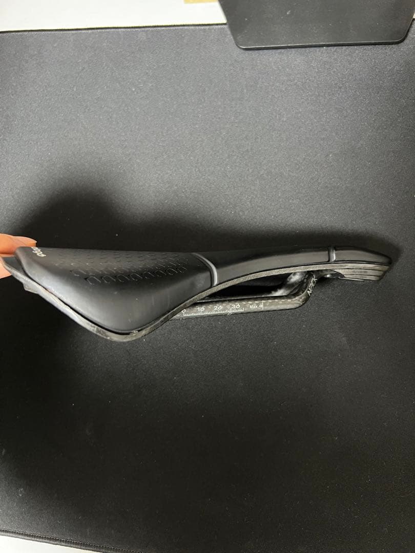 prologo プロロゴ SCRATCH M5 NACK カーボンサドル 正規品