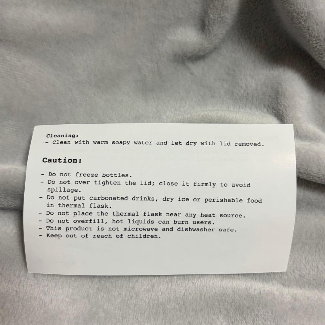 [海外品・新品未使用] アニエスベーのウォーターボトル 保温・保冷ボトル