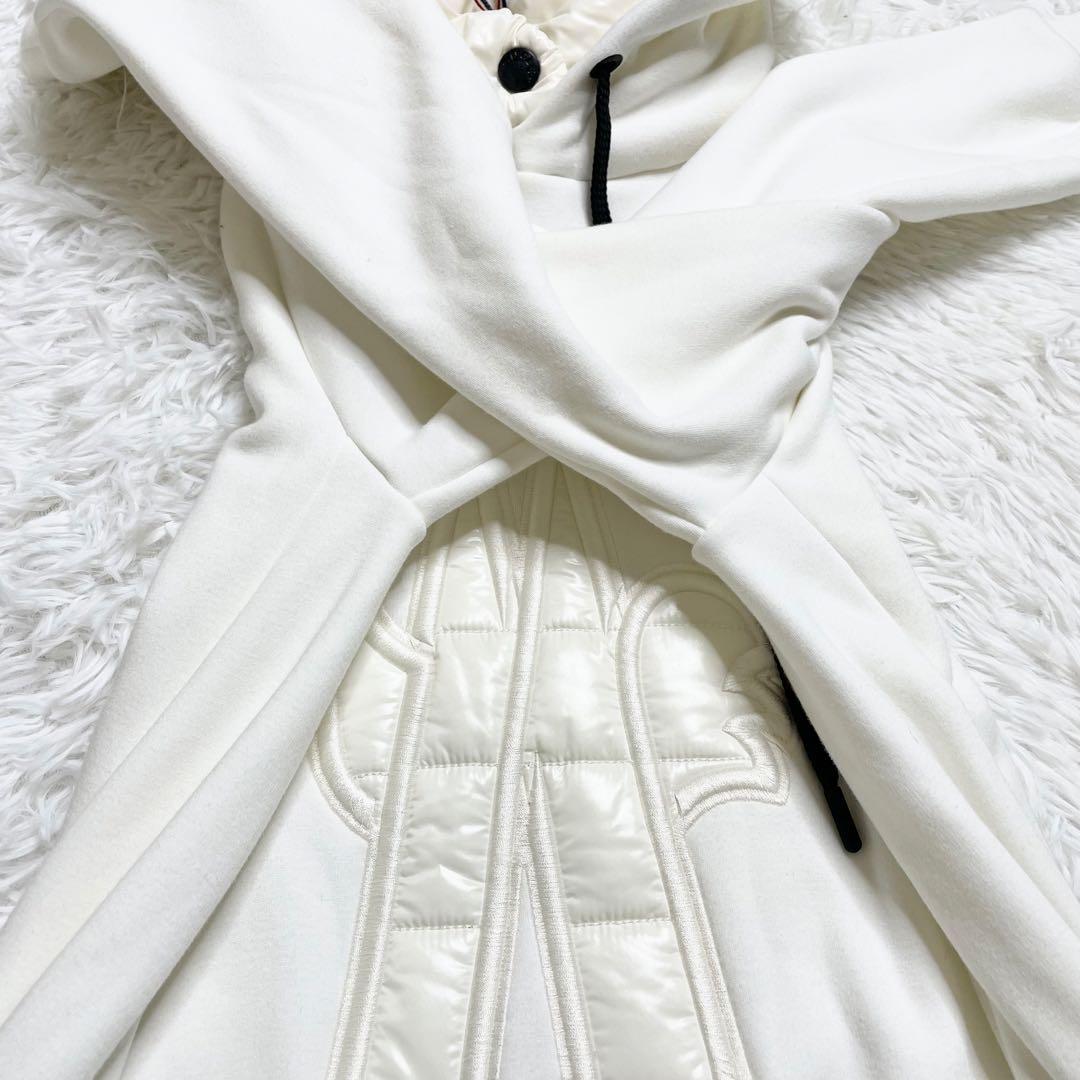 モンクレール　ダウン パーカー MAGLIA ホワイト アイボリー フード
