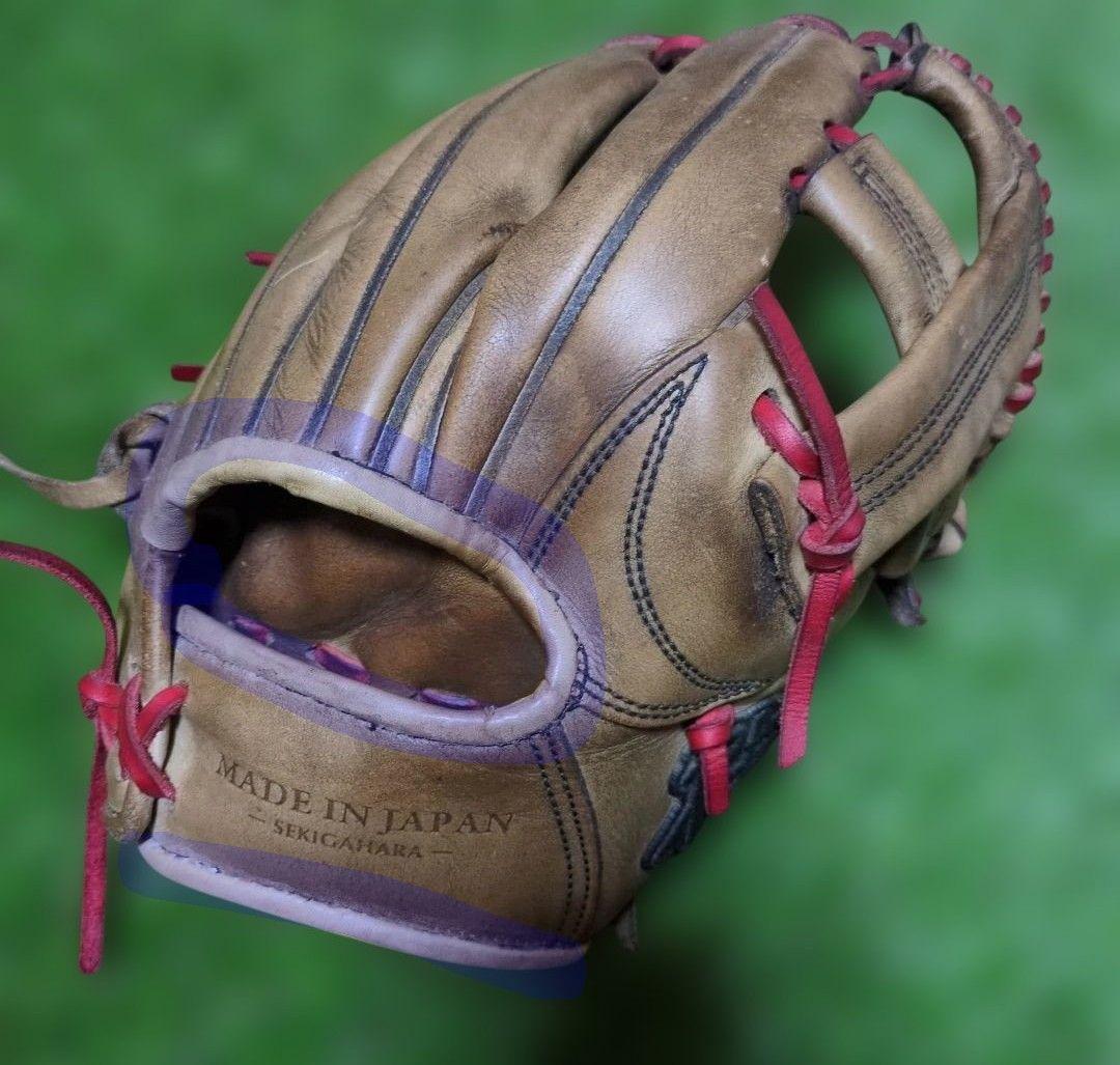 ラグデリオン［硬式・グローブ］ 内野手用　ベージュ 赤いステッチ
