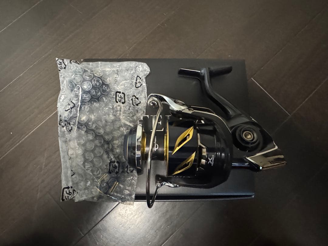 シマノ19ステラSW8000HG 新品未使用