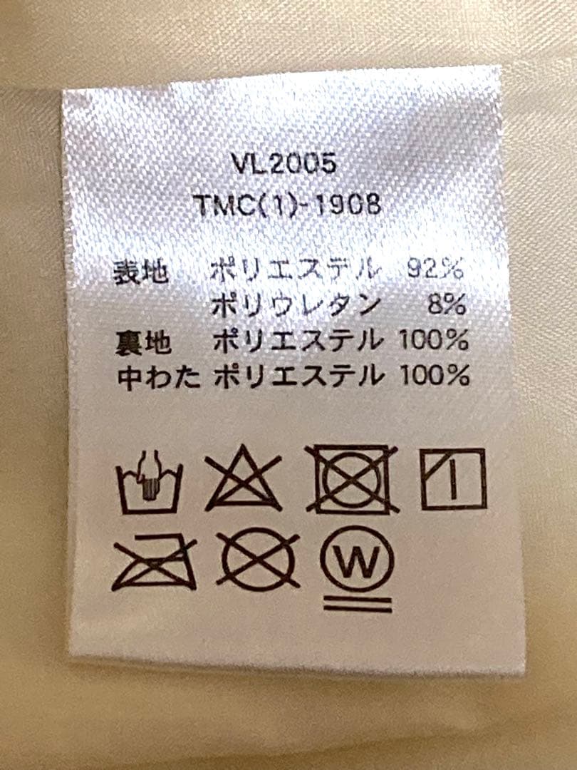 FILAテニス　お洒落な中綿ベスト❣️ゴルフにも