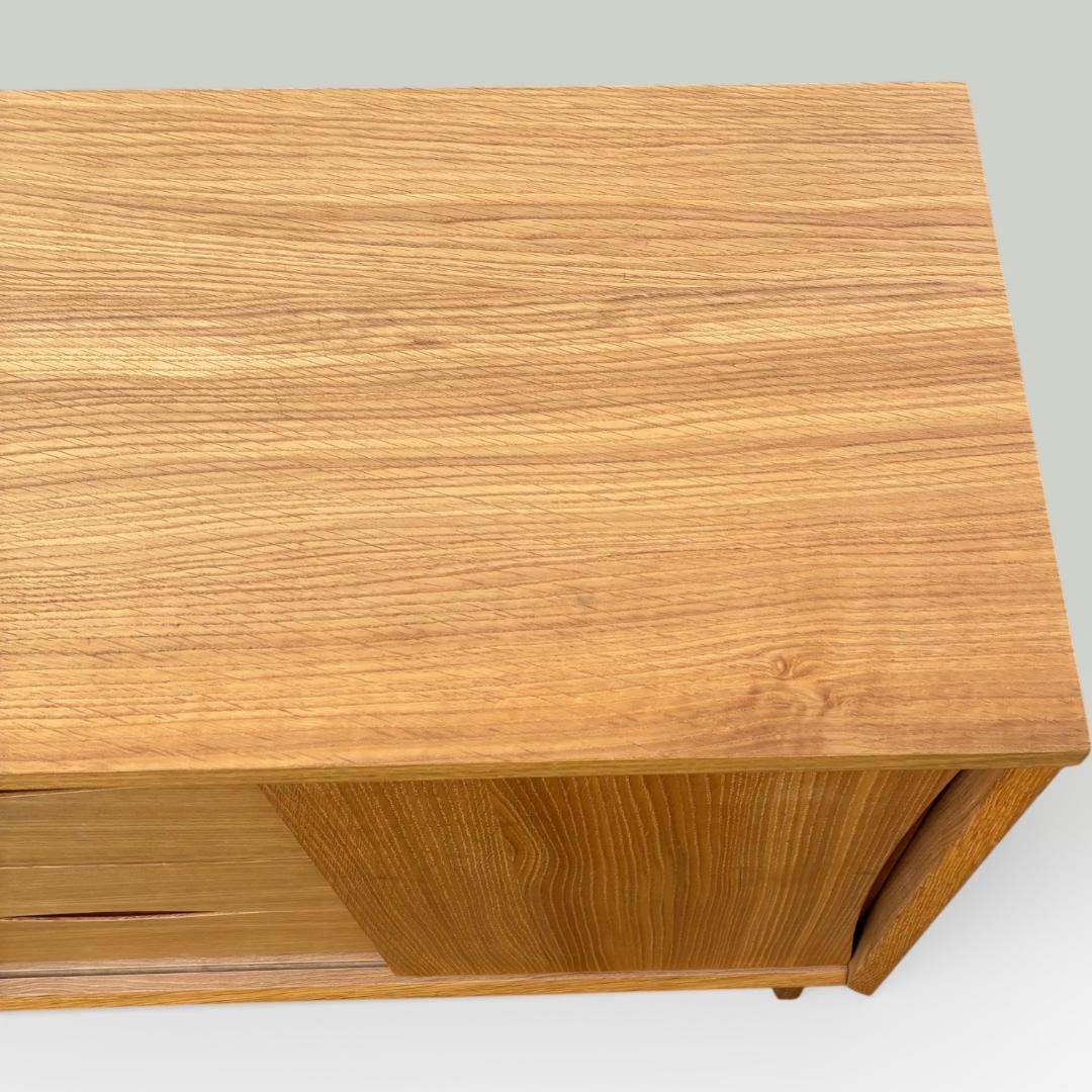 美品　unico ウニコ SIGNE シグネ キャビネット W1185