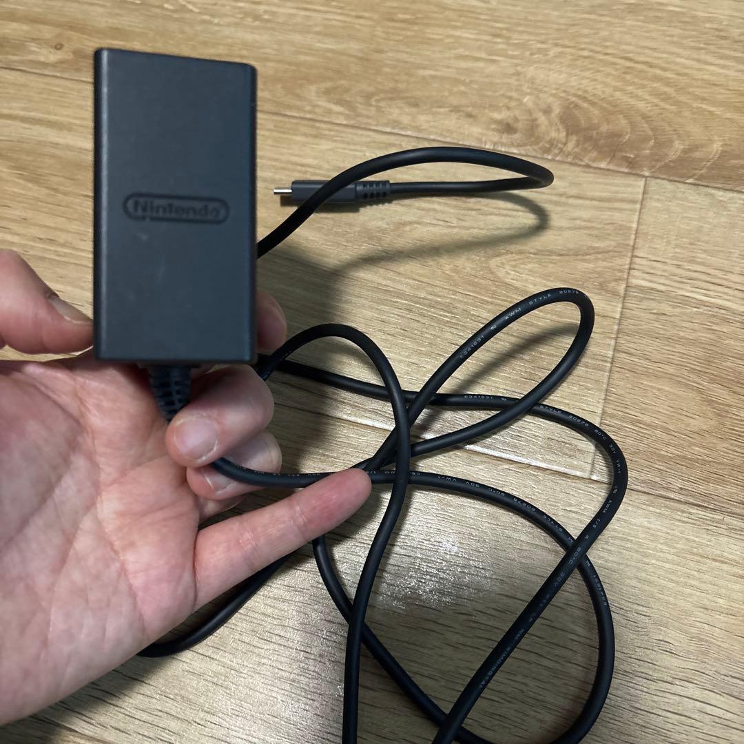 Nintendo Switch本体（microSDカード付き）