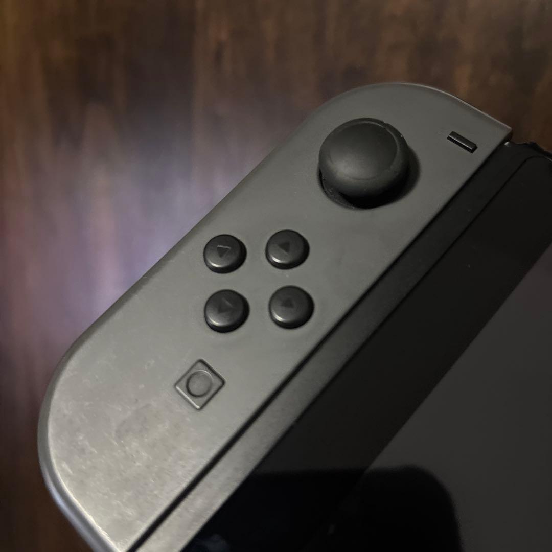 Nintendo Switch本体（microSDカード付き）