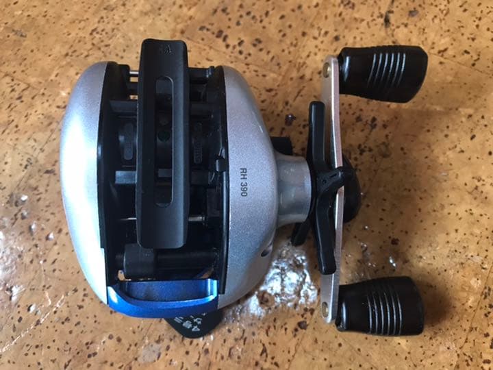 シマノ BASS RISE バス ライズ ベイトリール