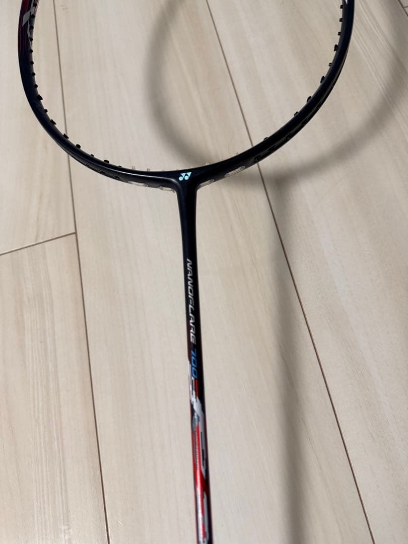 YONEX ナノフレア700（NANOFLARE 700） 4UG5