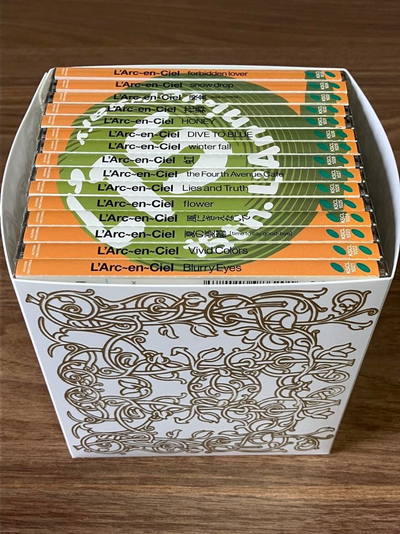 L'Arc〜en〜Ciel 15周年 Single CD Collections