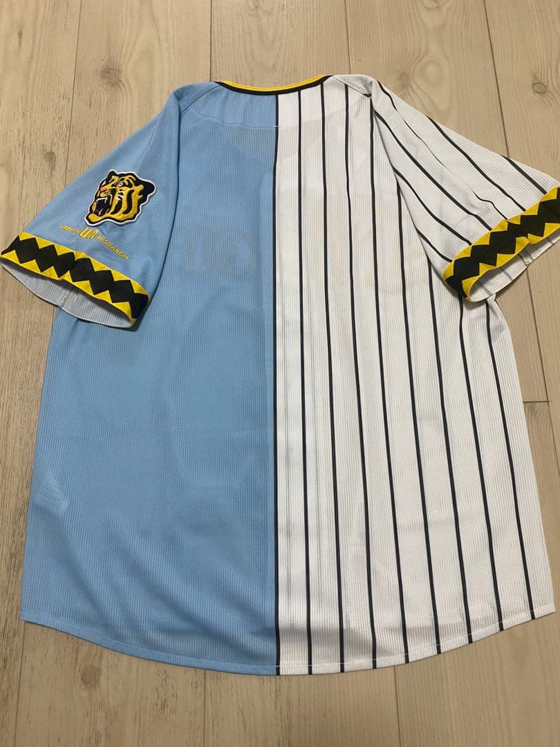 阪神タイガース　ユニフォーム【数量限定品】アーバンリサーチtigers コラボ