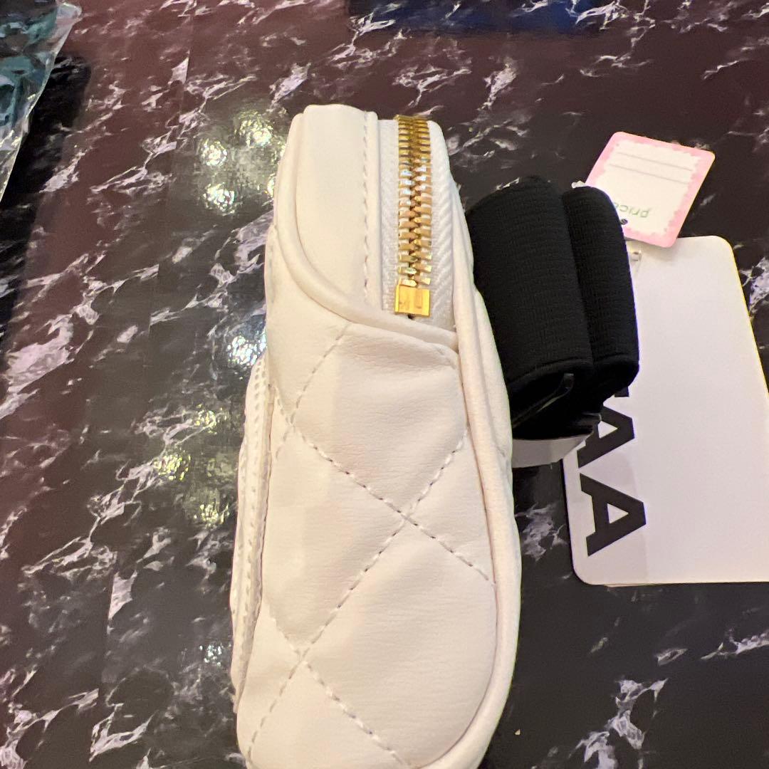 UTAA ホワイト レザー ゴルフウエストポーチ