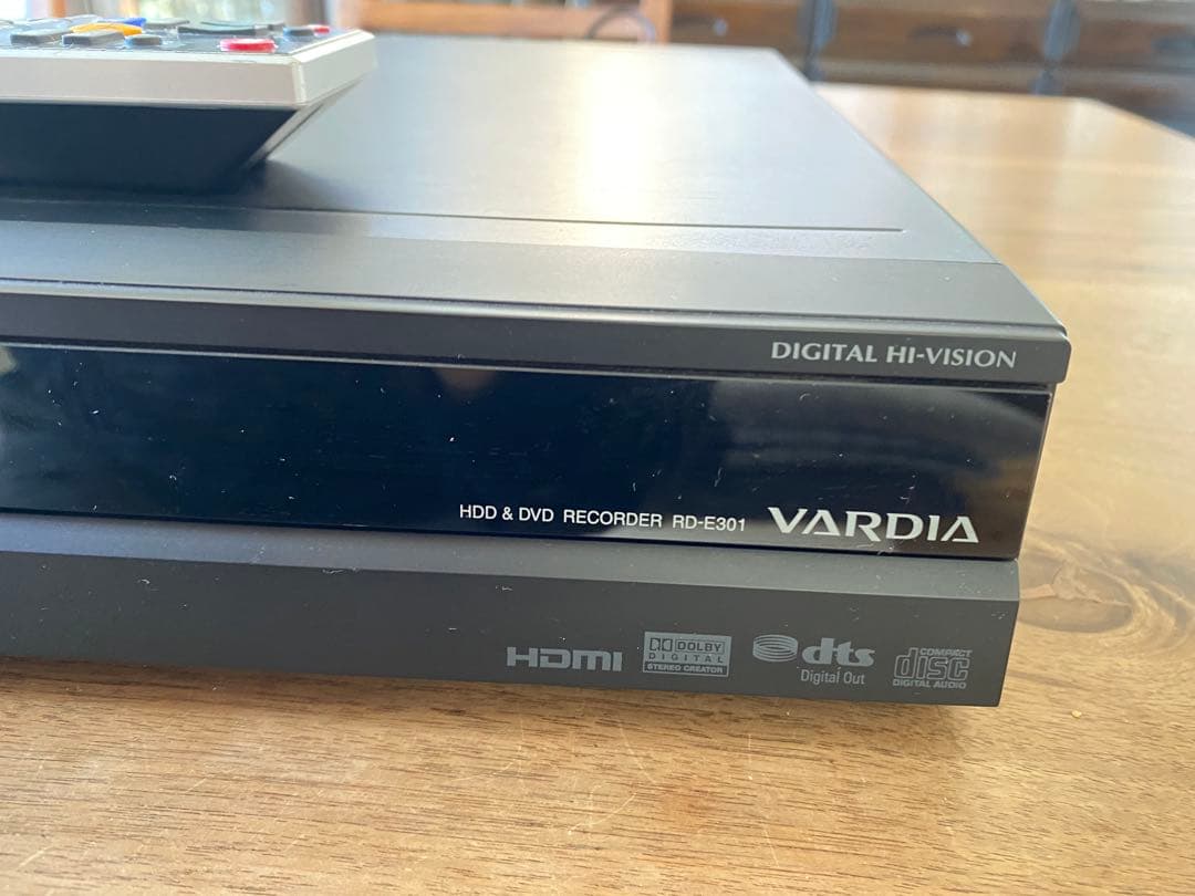TOSHIBA VARDIA RD-E301 HDD & DVDレコーダー