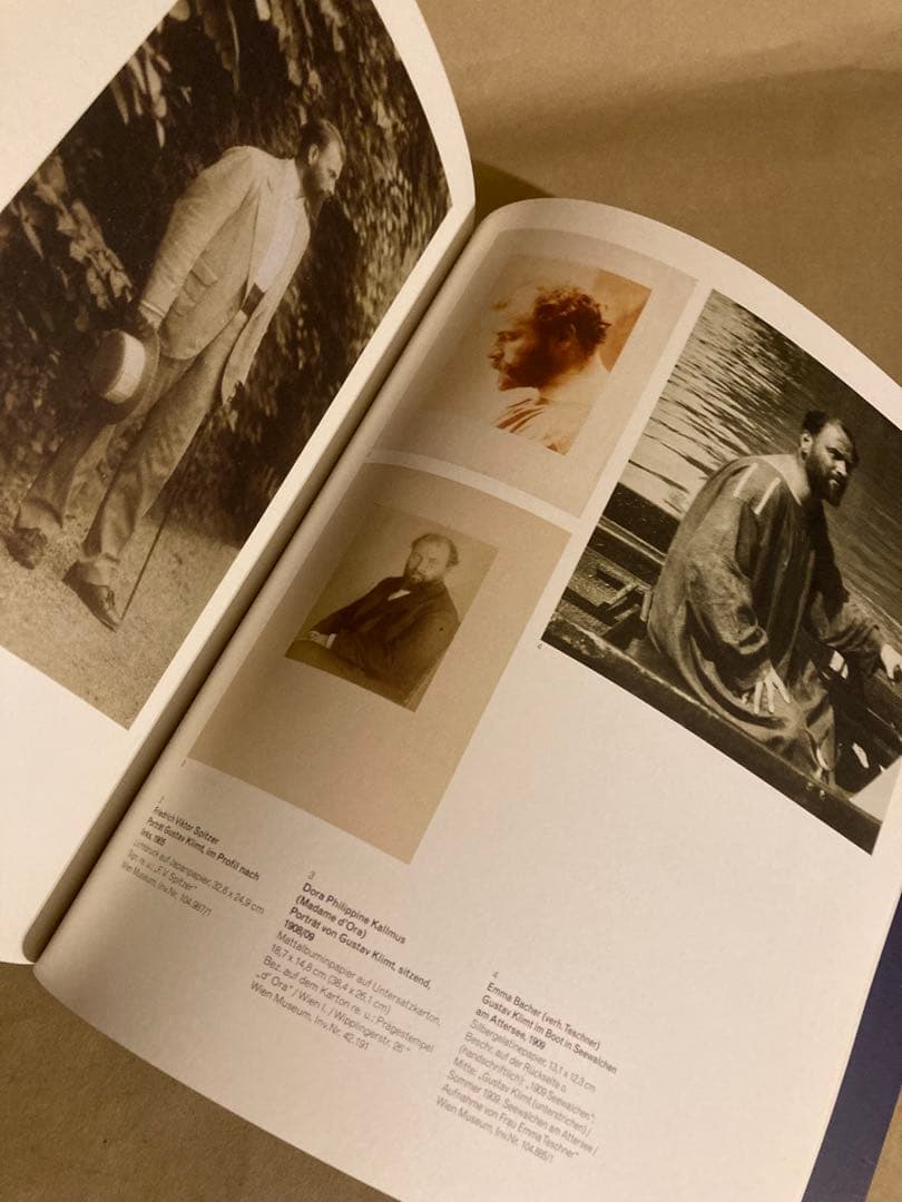 Gustav Klimt 資料　芸術家　作風　官能的　装飾　絢爛