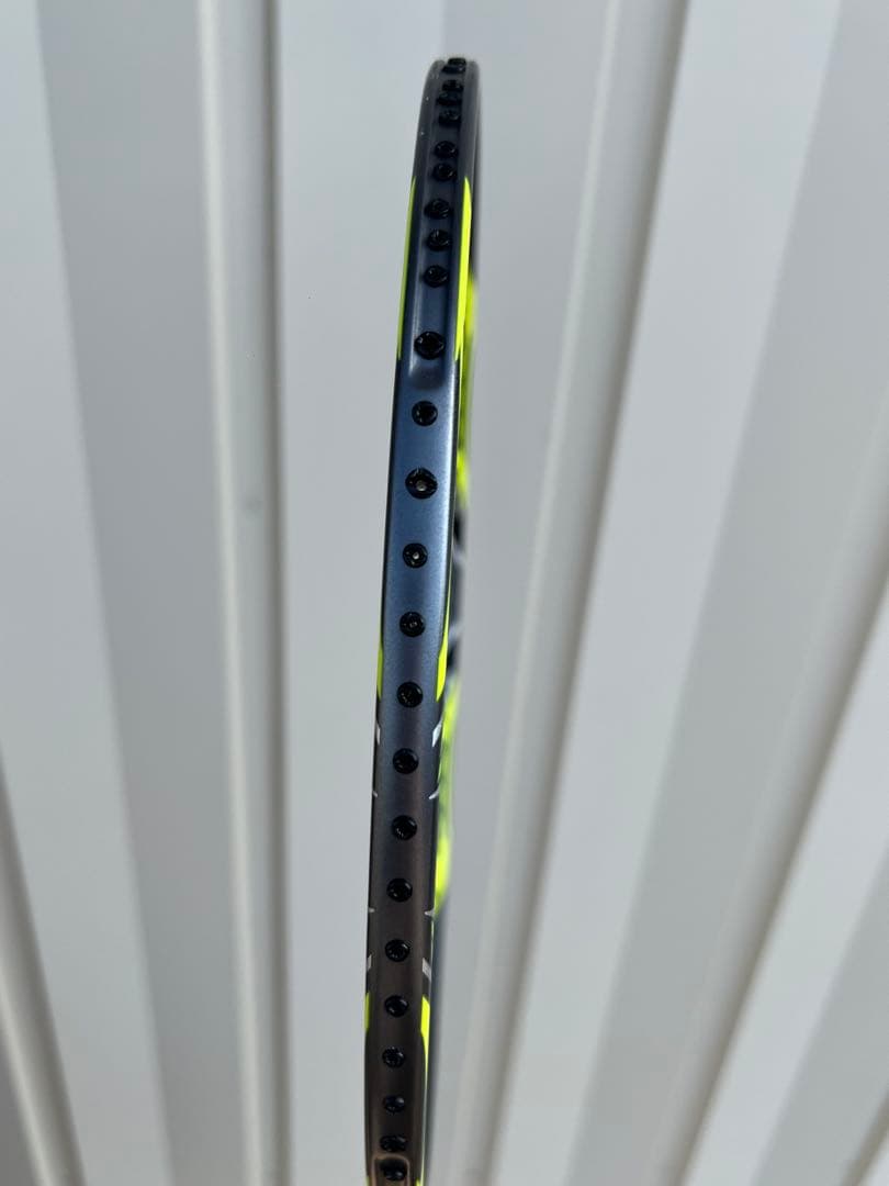 YONEXアークセイバー7プロ　4UG5