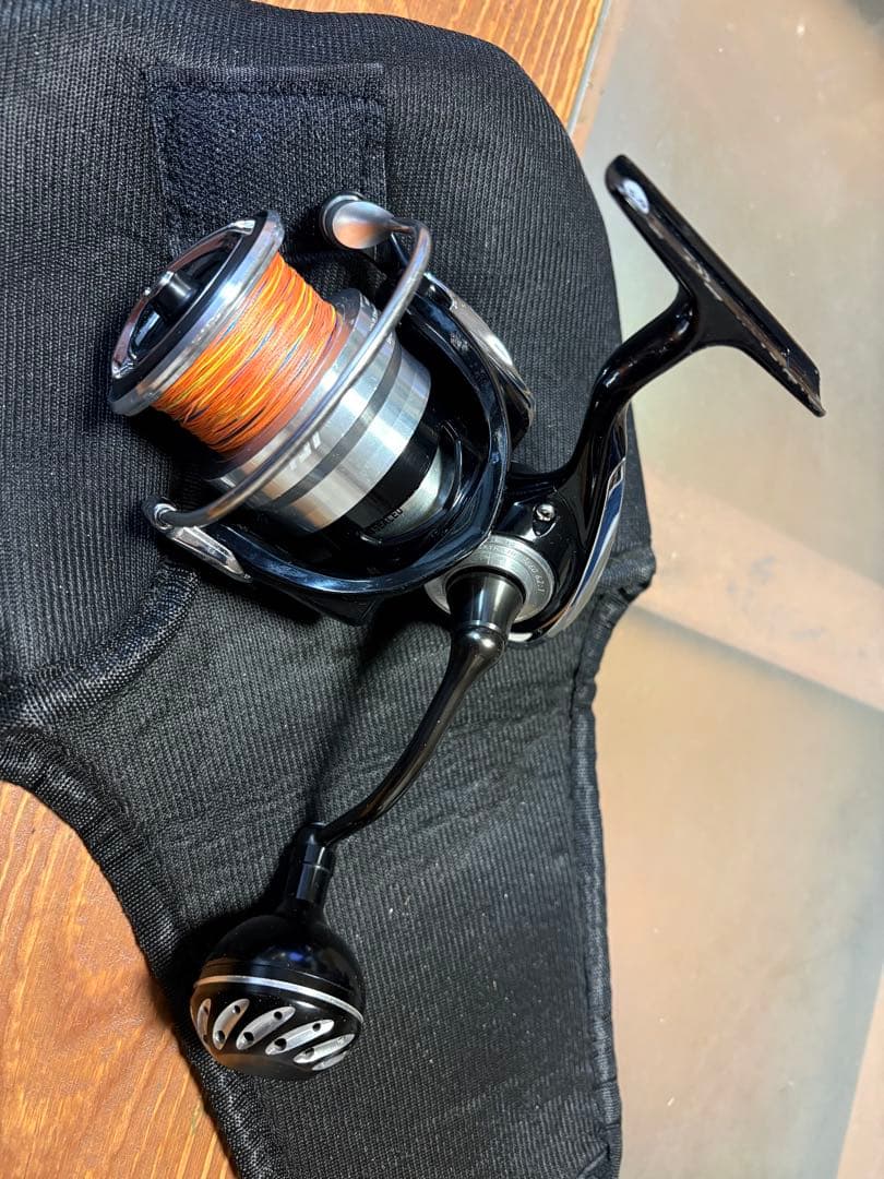 ダイワ　レグザ　LT4000D-CXH