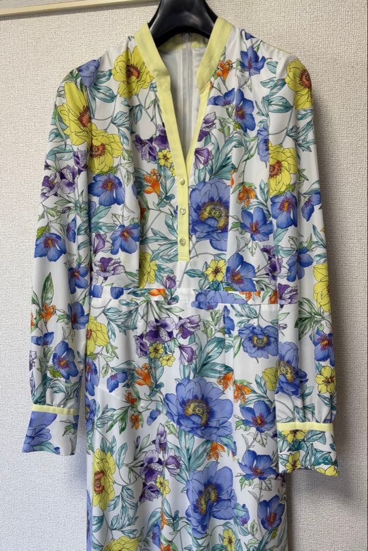 ピンキーアンドダイアン◆フラワープリントマーメイドワンピース ホワイト系 36