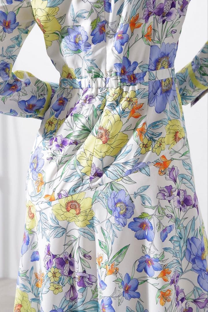 ピンキーアンドダイアン◆フラワープリントマーメイドワンピース ホワイト系 36