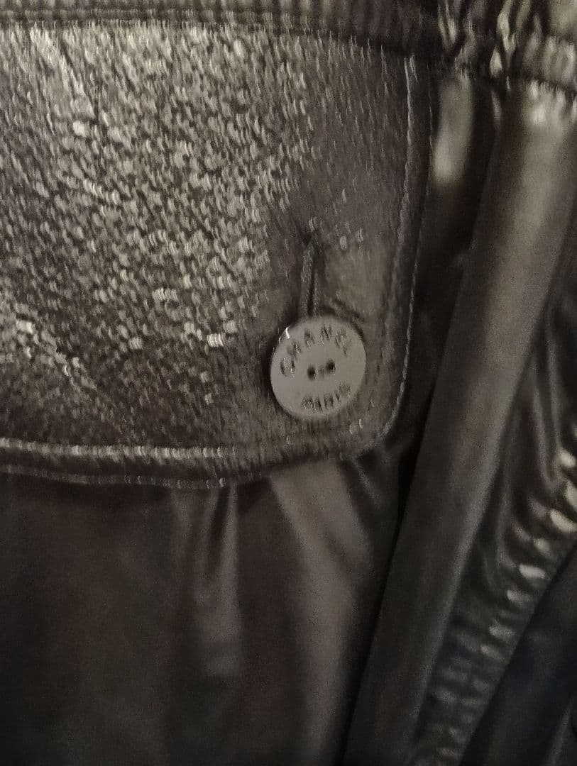 シャネル　ブラック　アウターコート