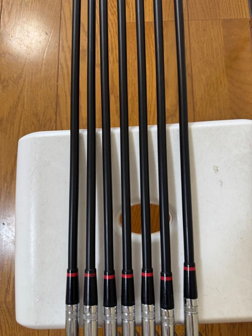 【希少】コブラ　アイアン7本　グレッグノーマン　シグネチャー　マッスルバック