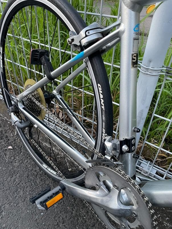 GIANT-DEFY2-ロードバイク-手渡しのみでお願いします
