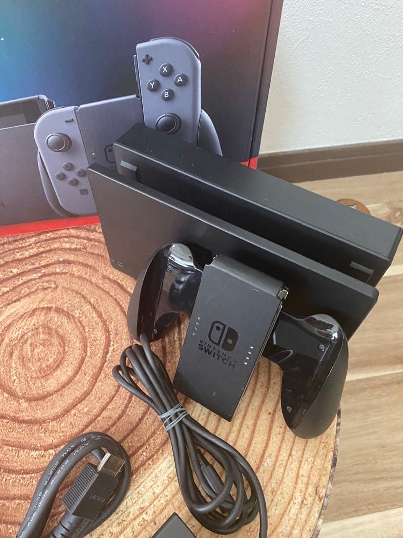 Nintendo Switch ニンテンドースイッチ本体　グレー ④
