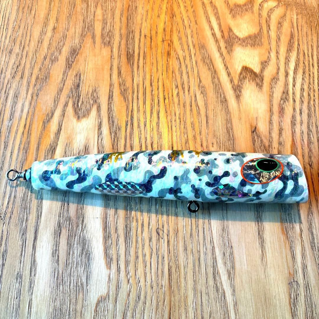 貝田ルアー　オーバル215