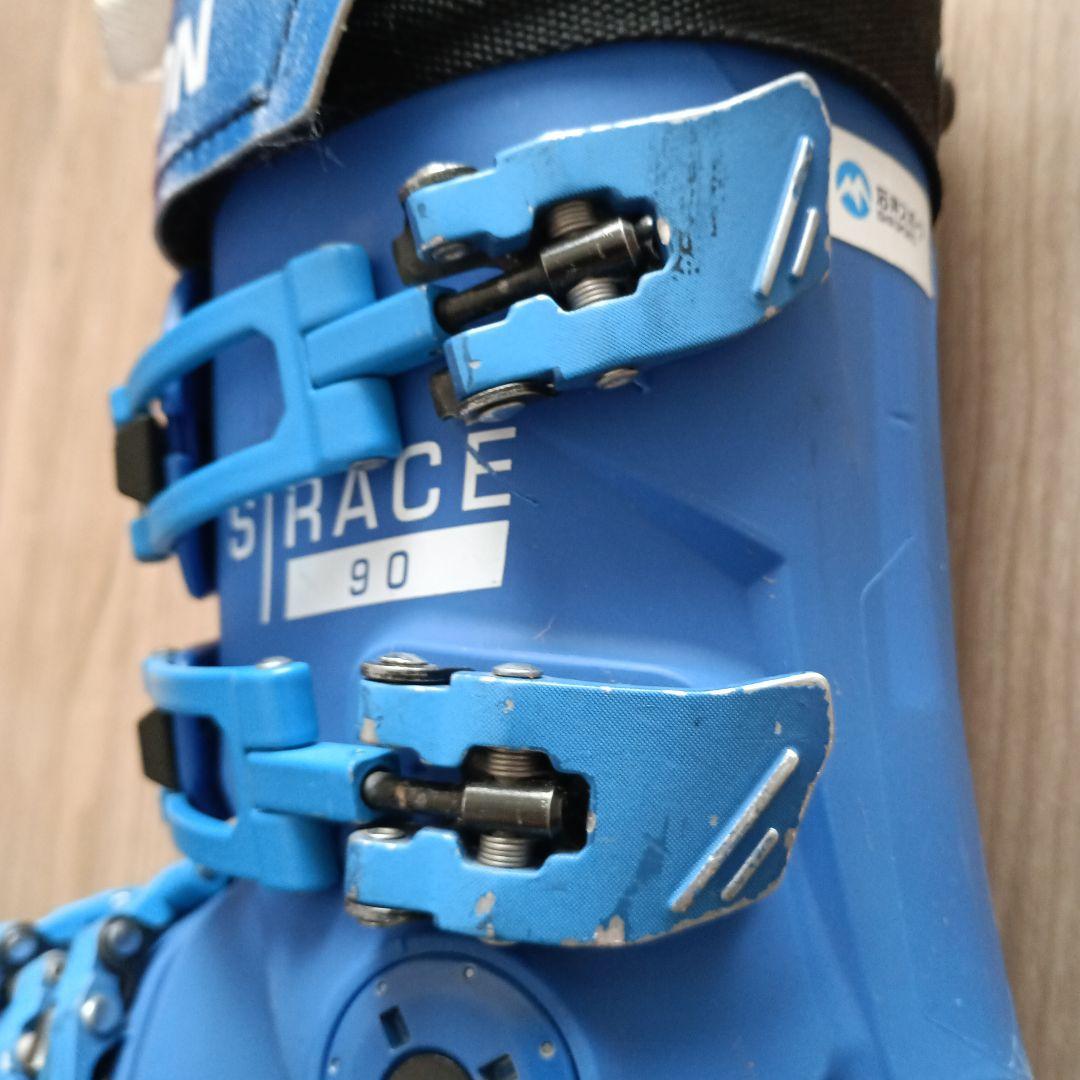 ★中敷き未使用★　SALOMON　スキーブーツ　23-23.5