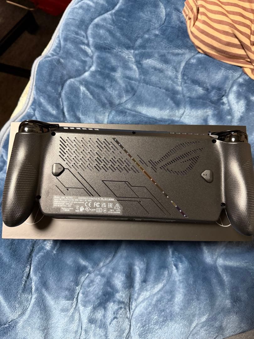 ROG Xbox Ally X(ケース付)