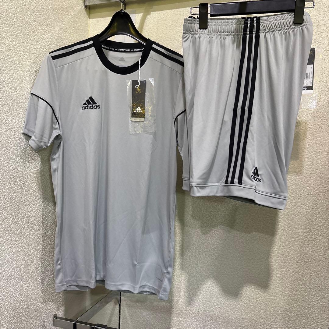サッカーアディダスユニフォーム新品