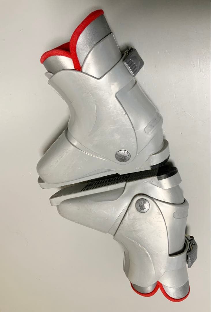 ジュニアスキー　4点セット　K2（ケーツー）板124cm／ブーツ22cm