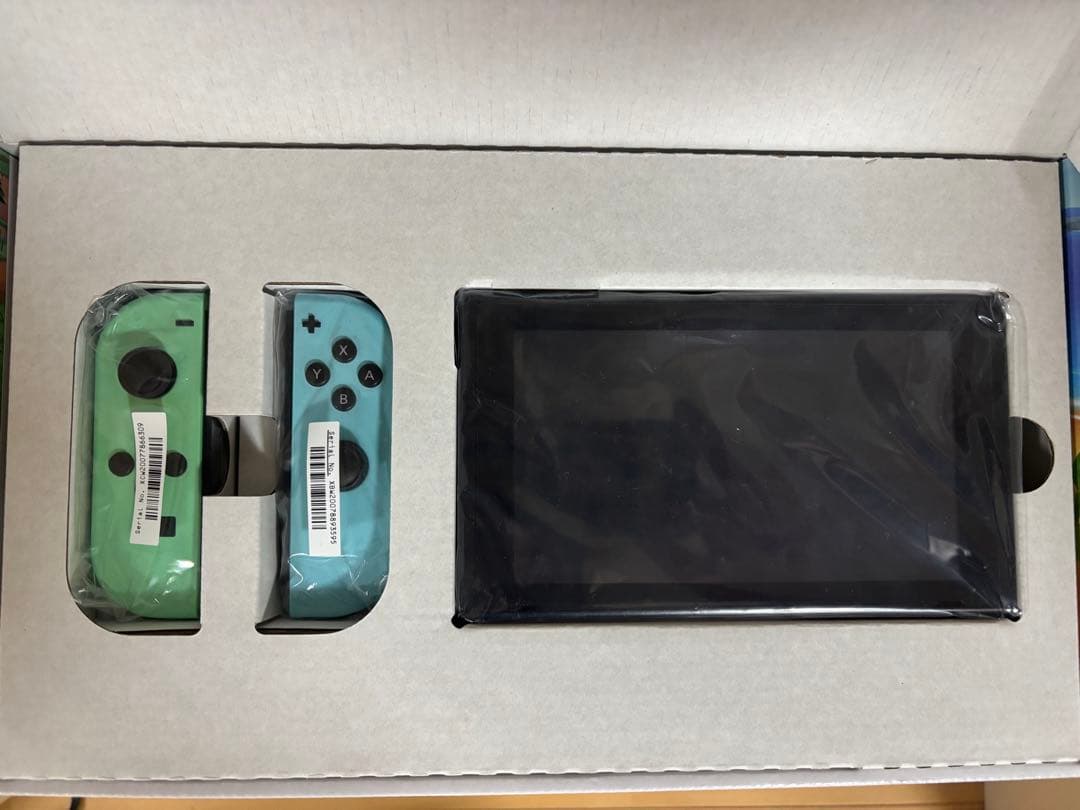 Nintendo Switch あつまれどうぶつの森セット】
