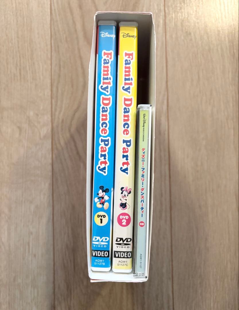【DWE】Disney Family Dance Party DVD・CDセット