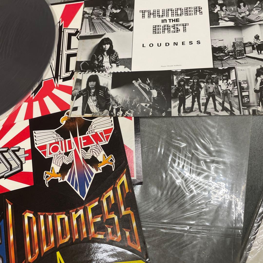 未使用LPレコード　Loudness／Thunder in the Eas。30