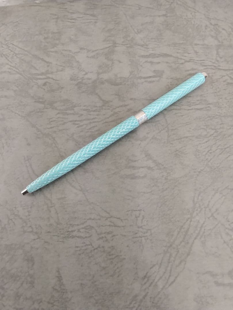 Tiffany & Co　シルバーツイストボールペン　替芯付き　　中古品