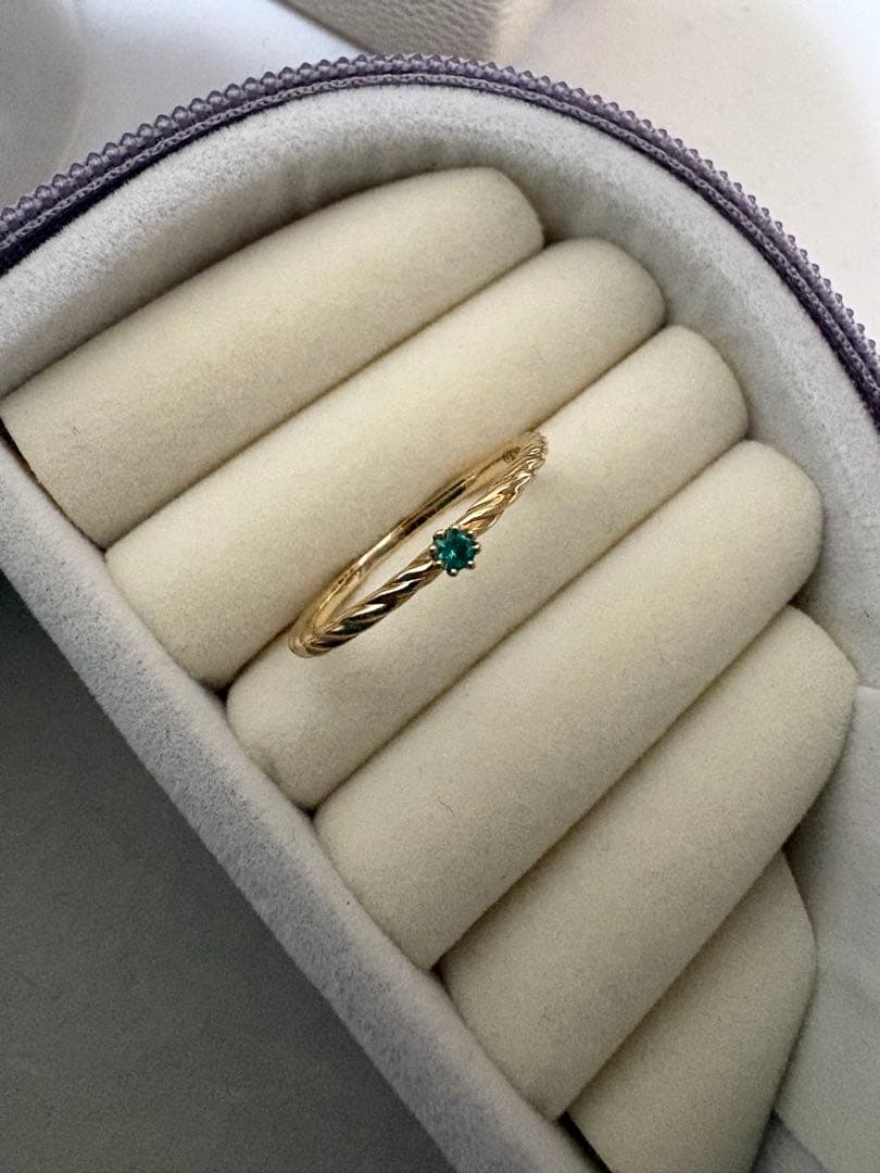 諭*り様 オデュース4℃ K10 ツイストデザイン リング エメラルド
