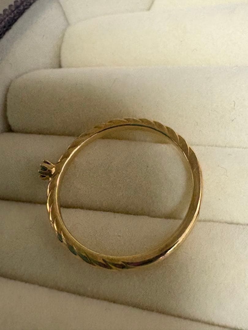 諭*り様 オデュース4℃ K10 ツイストデザイン リング エメラルド