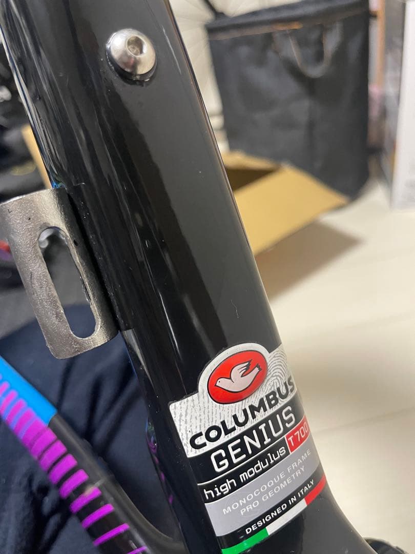 チネリ　ストラトファスター　カーボンフレーム　Sサイズ