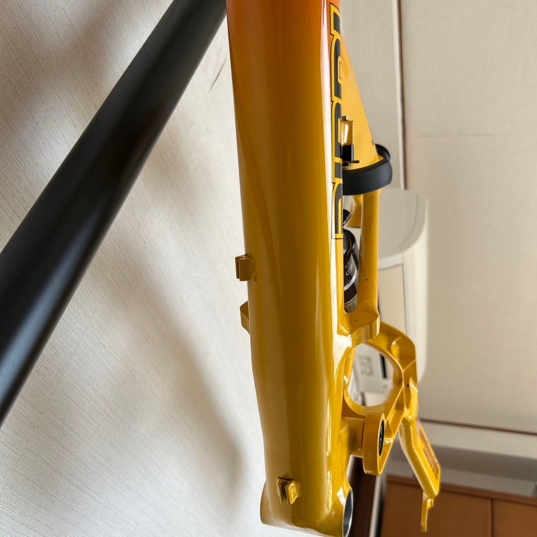 『引き取り限定』cannondale super v 700sx