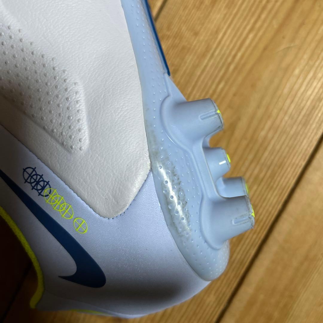 NIKEサッカースパイク26.5センチ