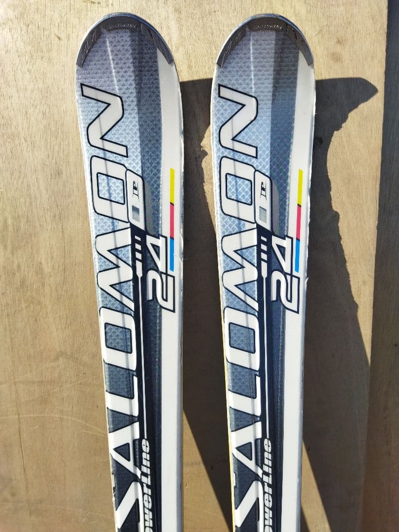 あとつぶ　SALOMONサロモン スキー板 powerline 24